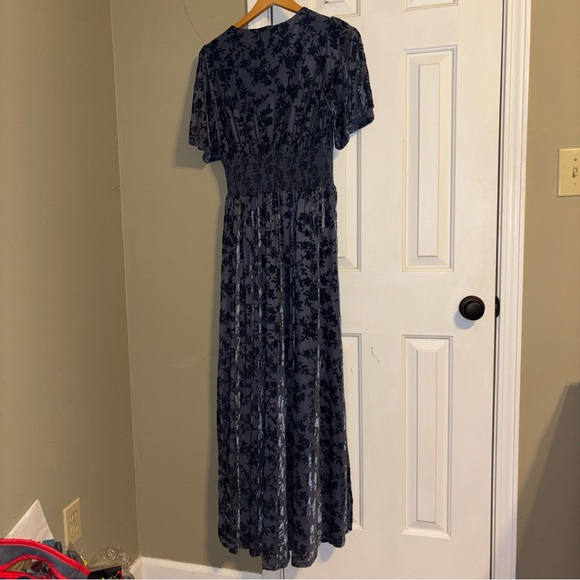 Baltic Born Veronica whisper blue flocked velvet maxi dress front slit XL - Picture 3 of 7